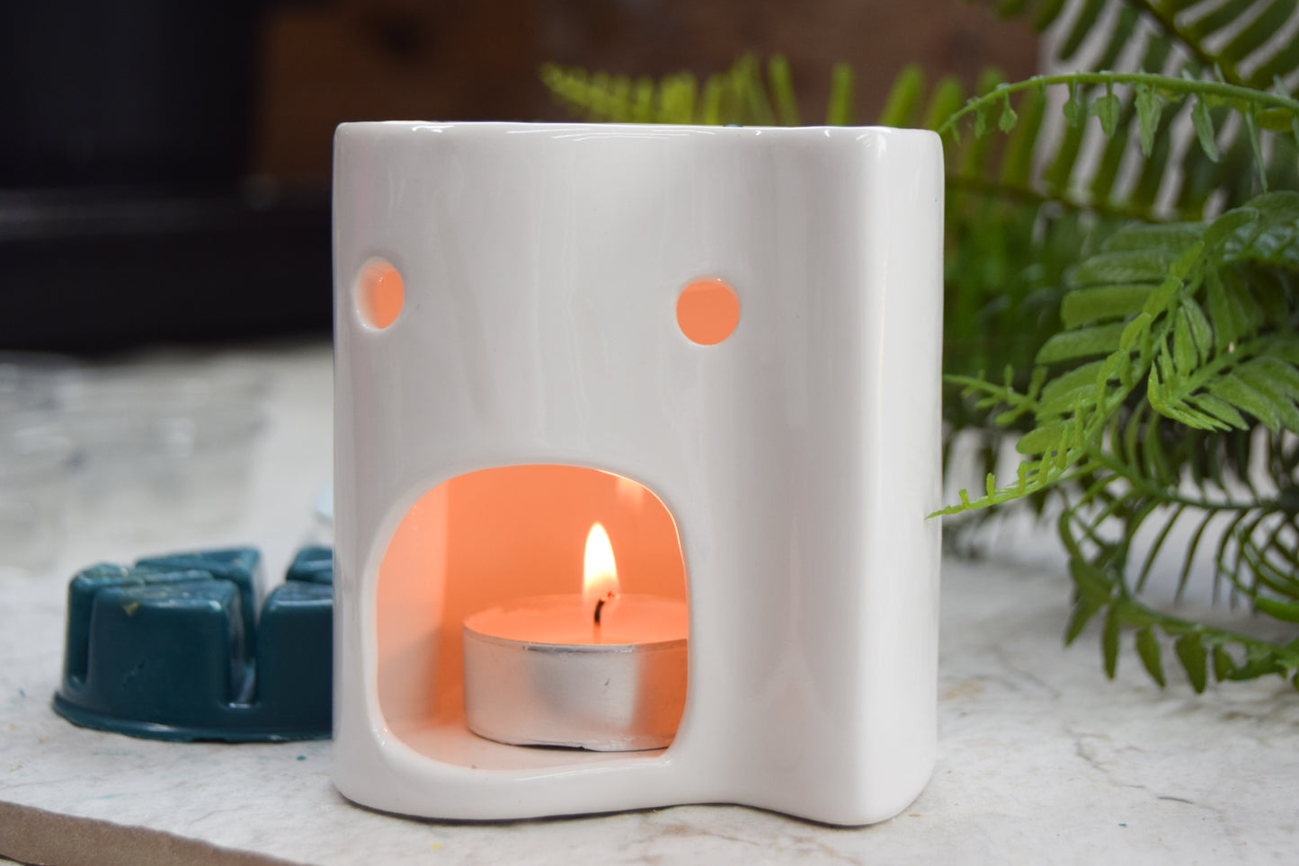 White Ceramic Heart Wax Burner