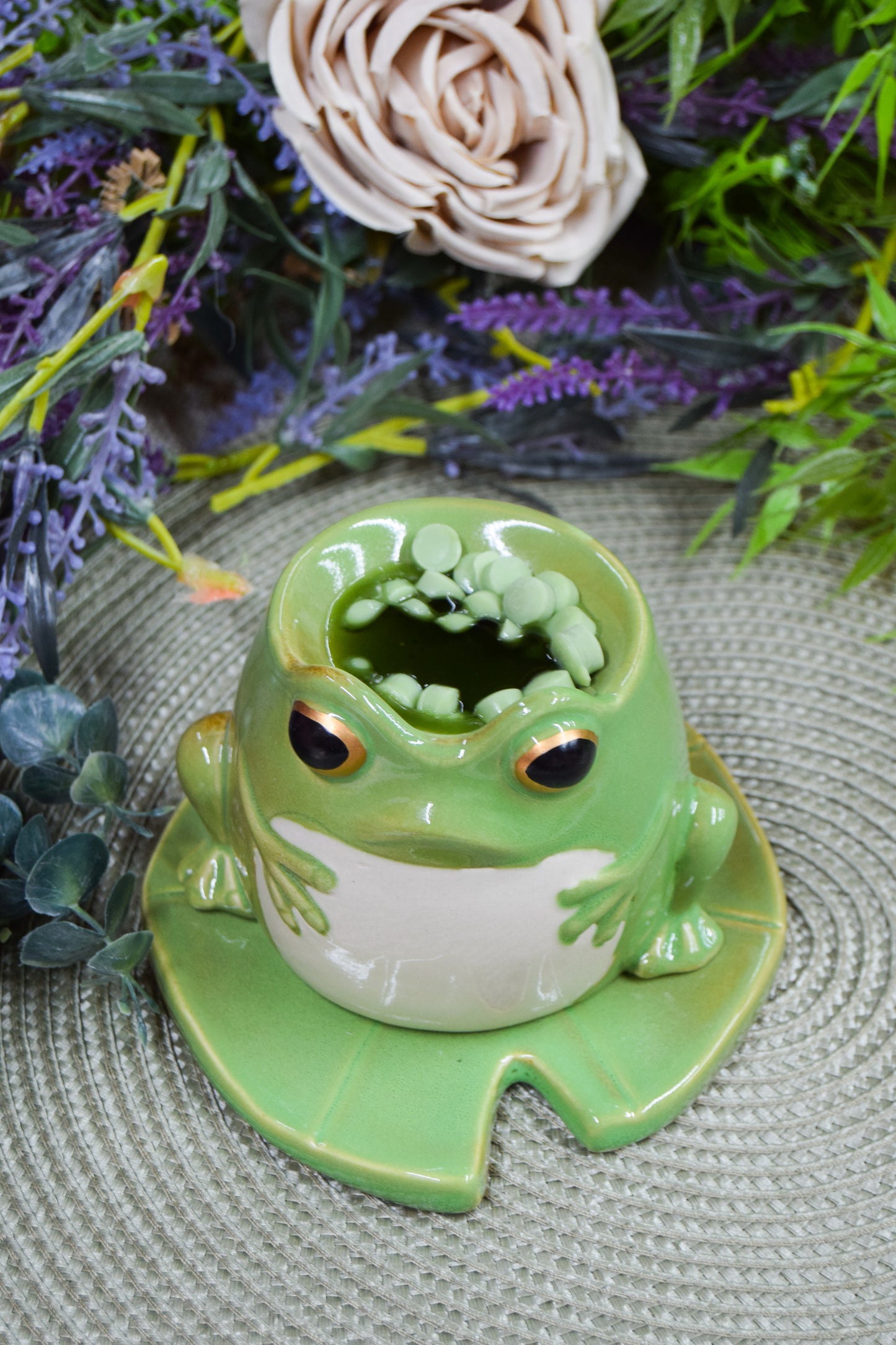 Frog On Lily Pad Wax Burner