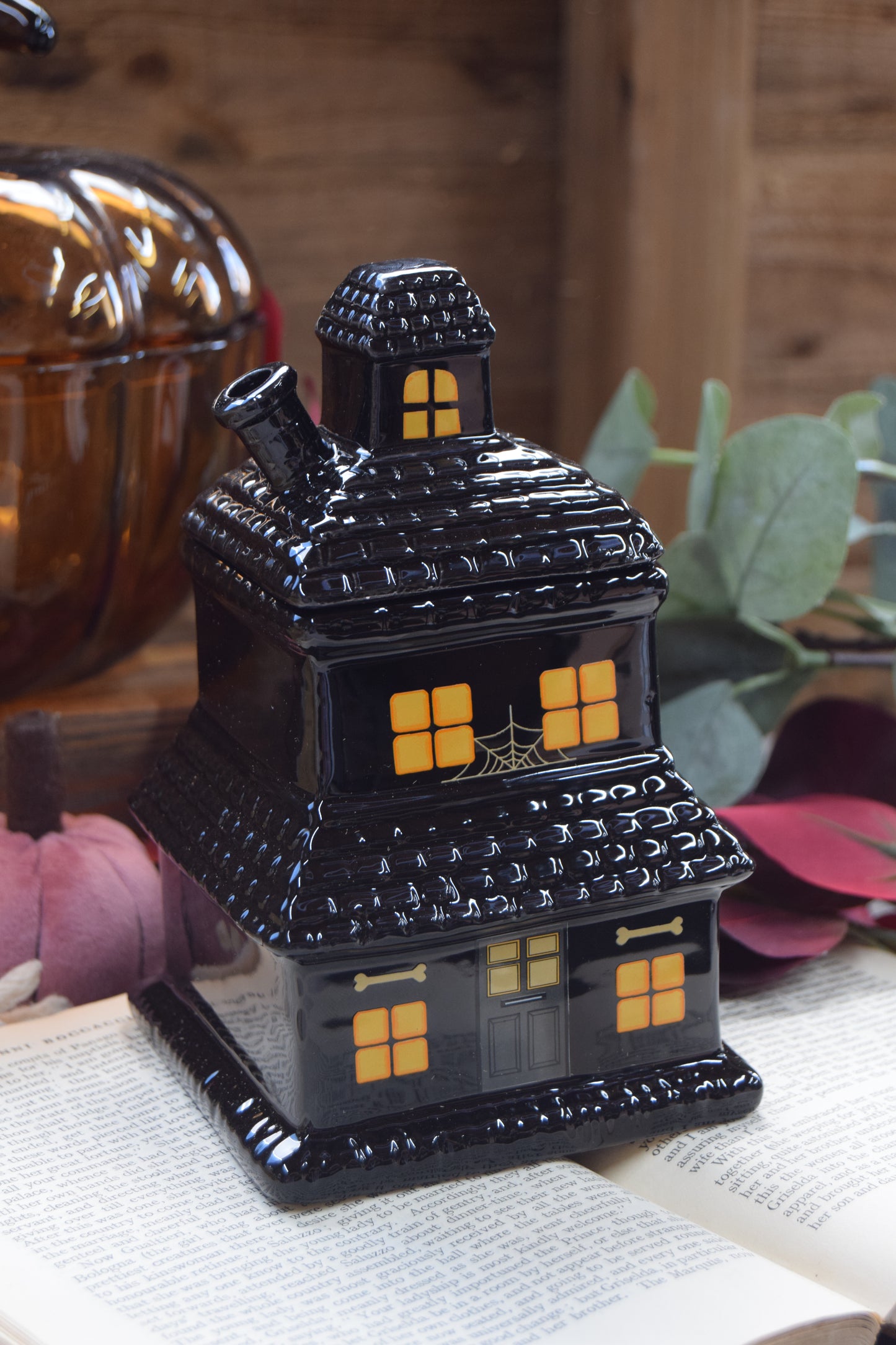 Haunted House Wax Burner