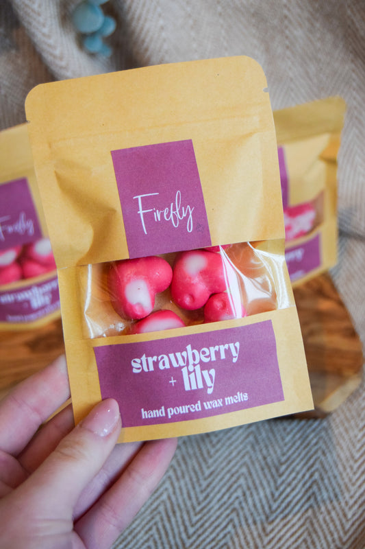 Strawberry + Lily Mini Wax melts (6)